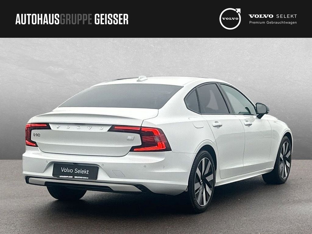 Volvo S90 2024