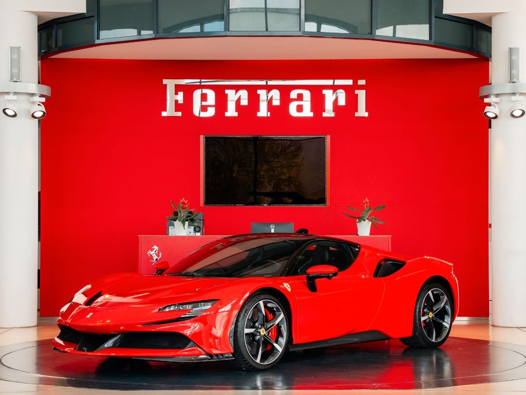 Ferrari SF90 2024