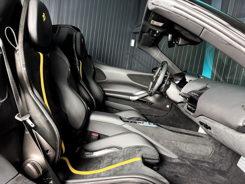 Ferrari SF90 2022