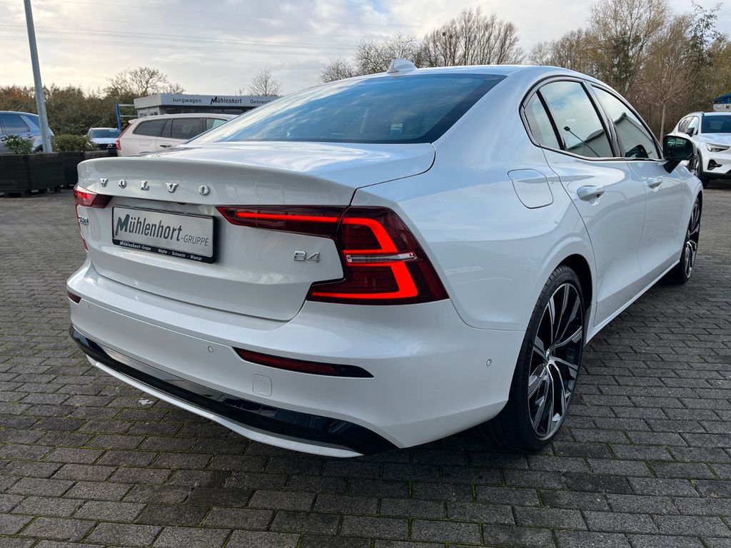 Volvo S60 2024