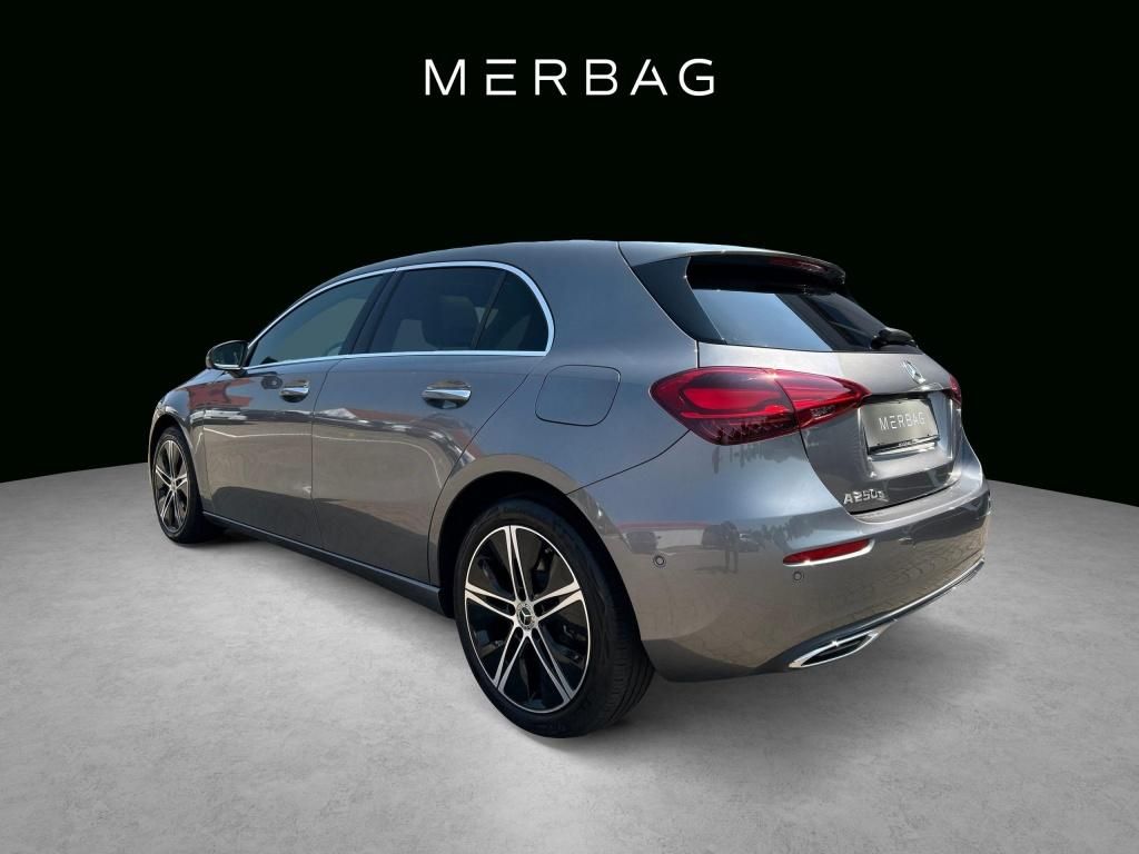 Mercedes-Benz A 250 2024
