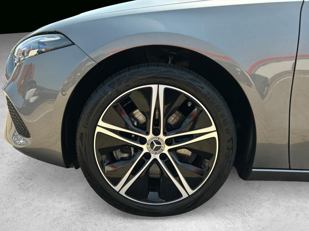 Mercedes-Benz A 250 2024