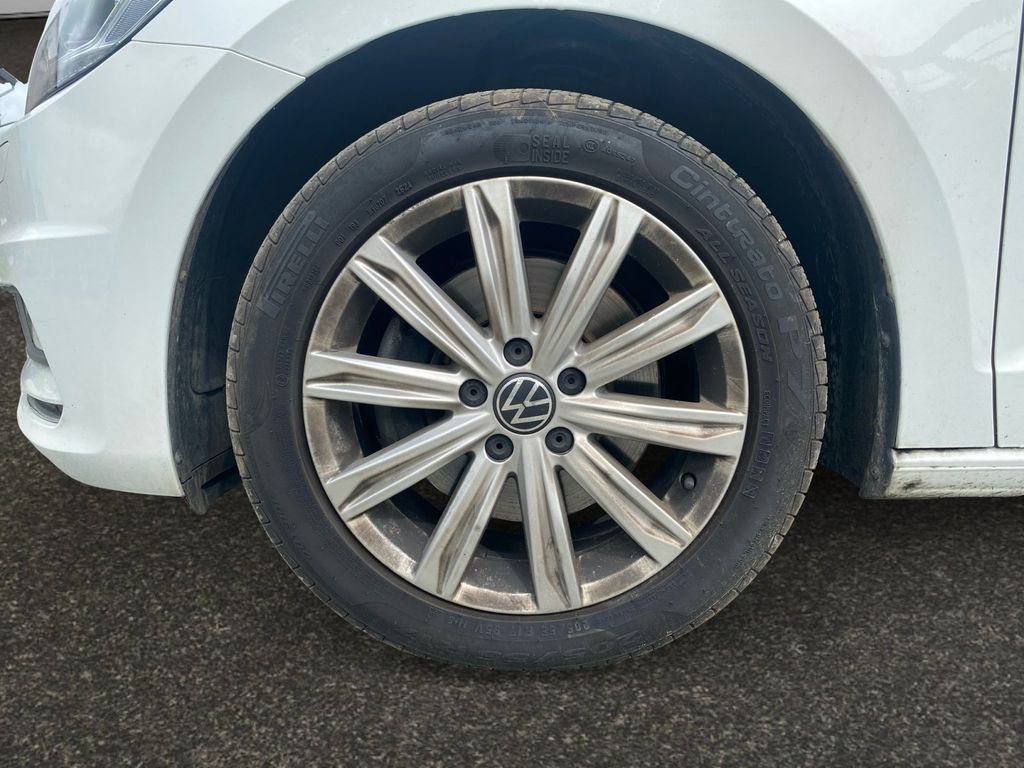 Volkswagen Touran 2024