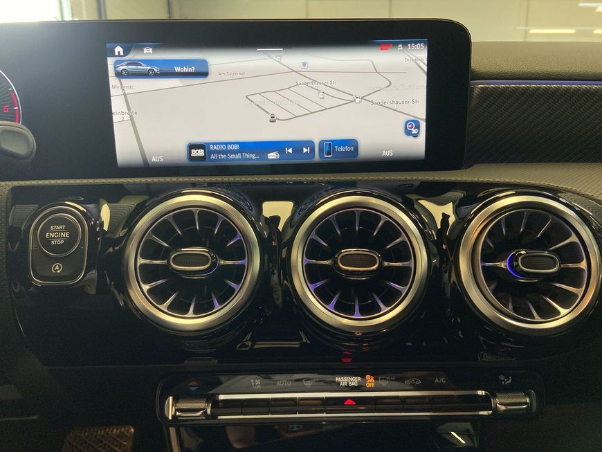 Mercedes-Benz A 180 2025