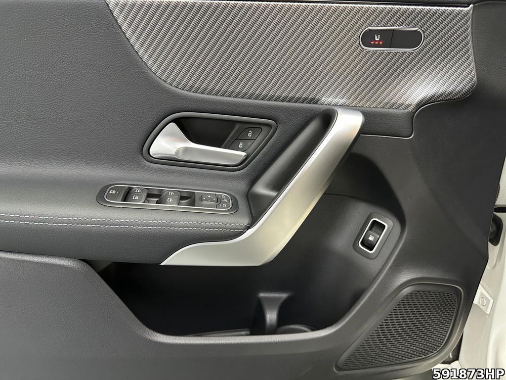 Mercedes-Benz A 250 2024