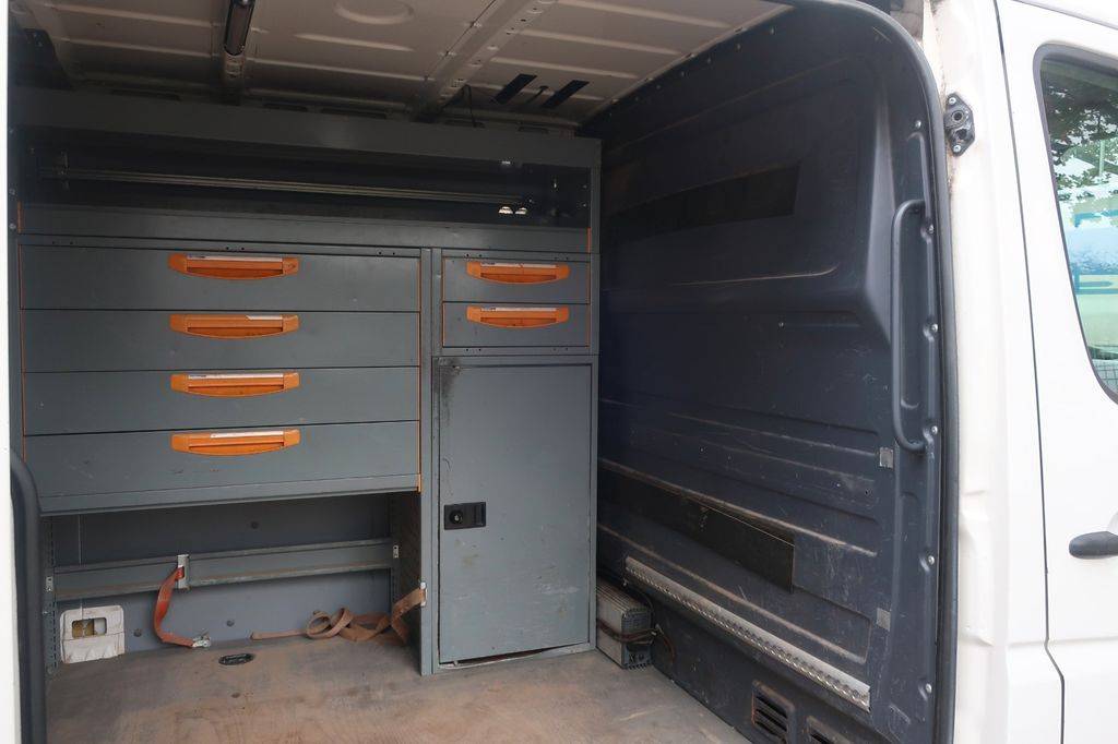 Mercedes-Benz Sprinter 2010