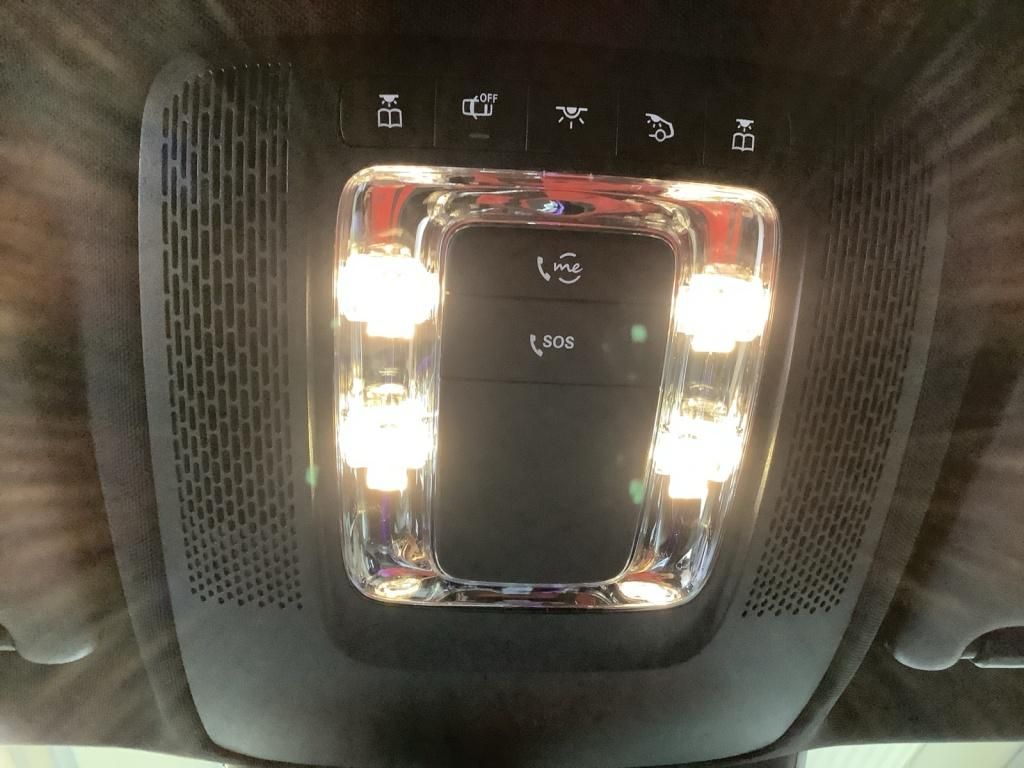 Mercedes-Benz B 200 2025