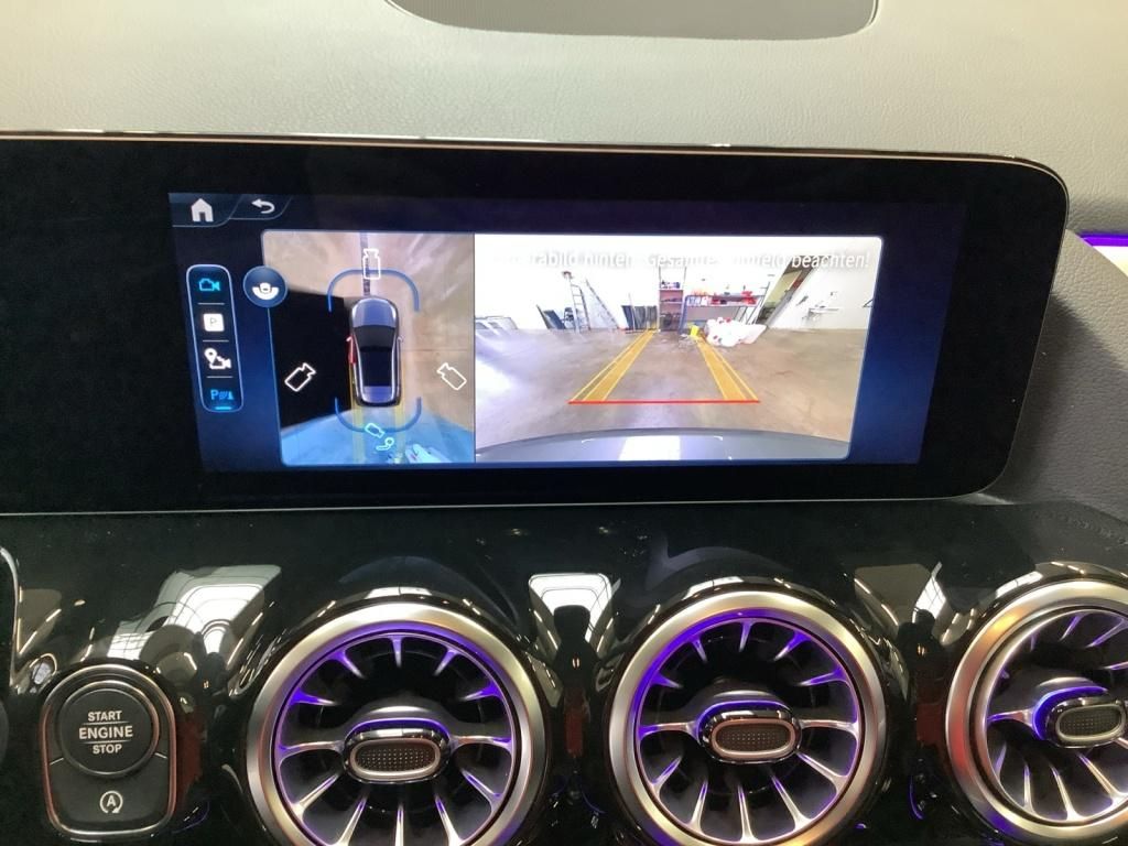 Mercedes-Benz B 200 2025