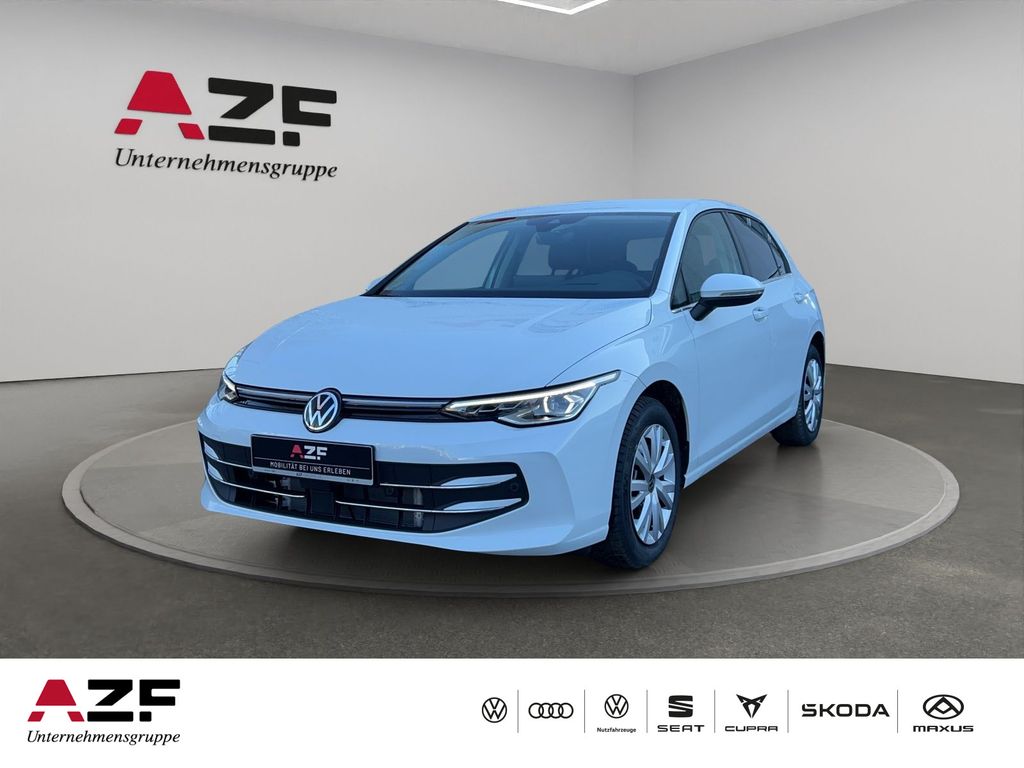 Volkswagen Golf 2025
