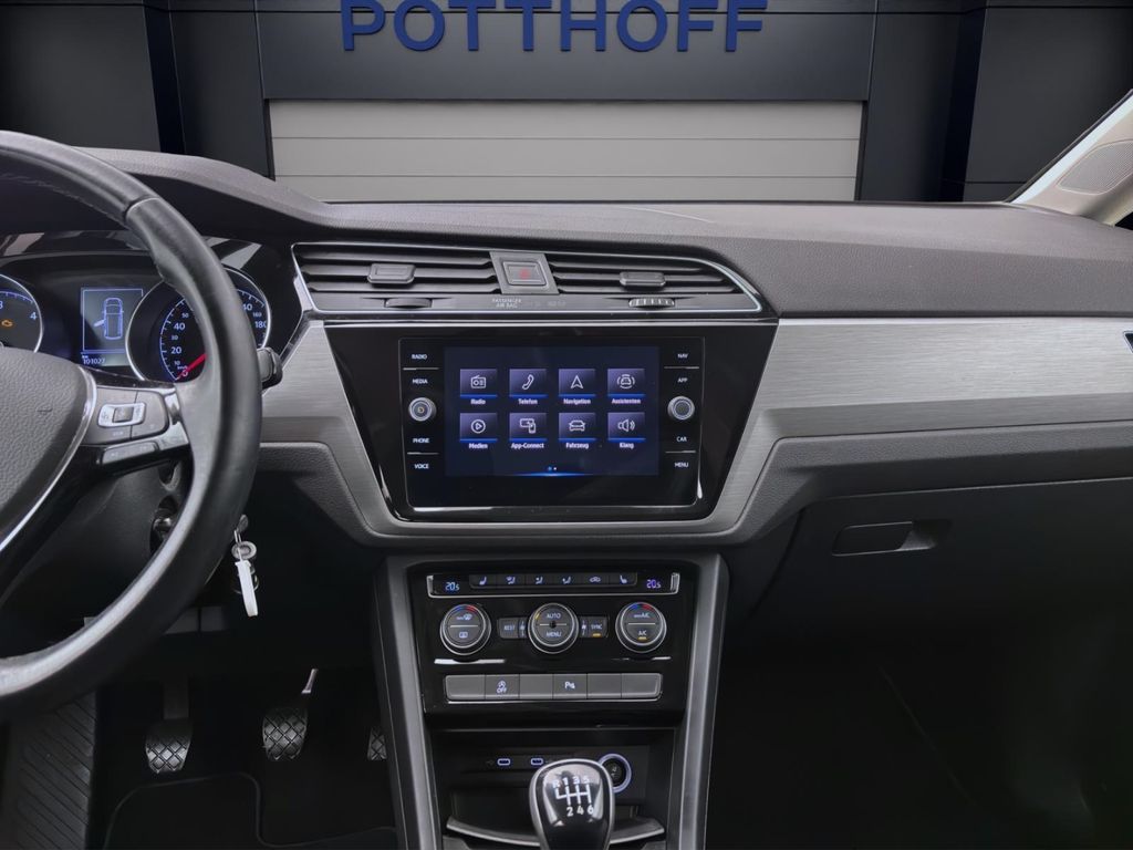 Volkswagen Touran 2021