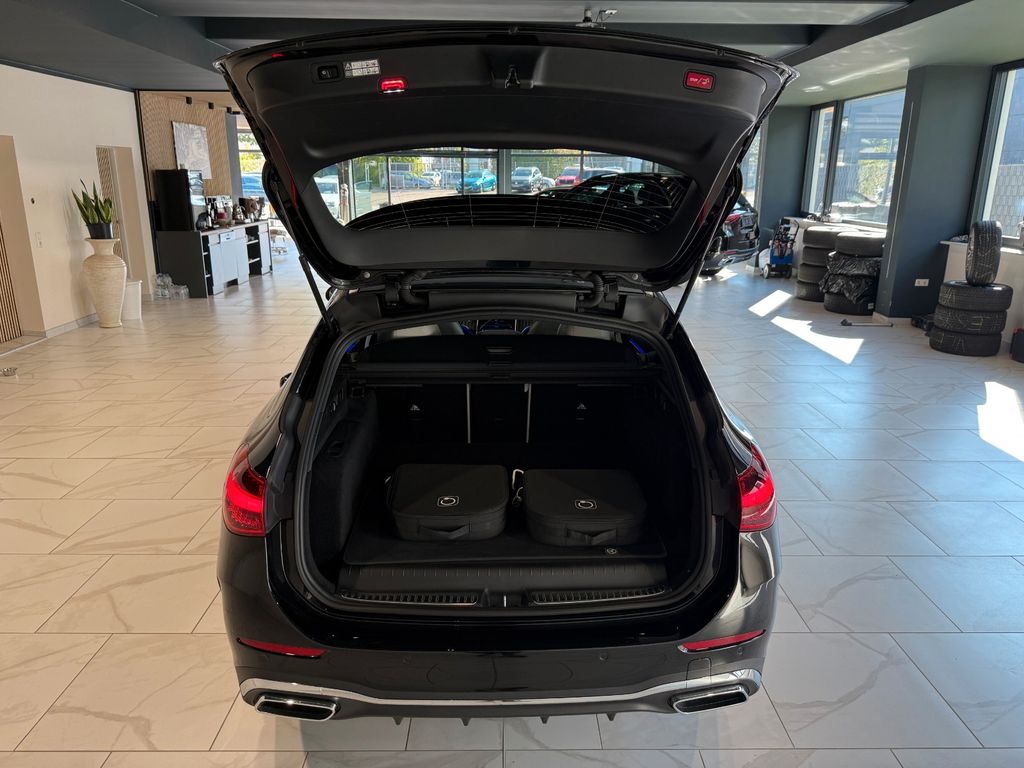 Mercedes-Benz C 300 2024