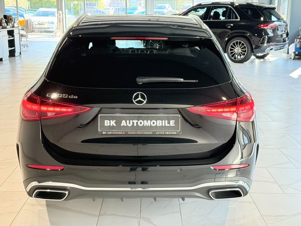Mercedes-Benz C 300 2024