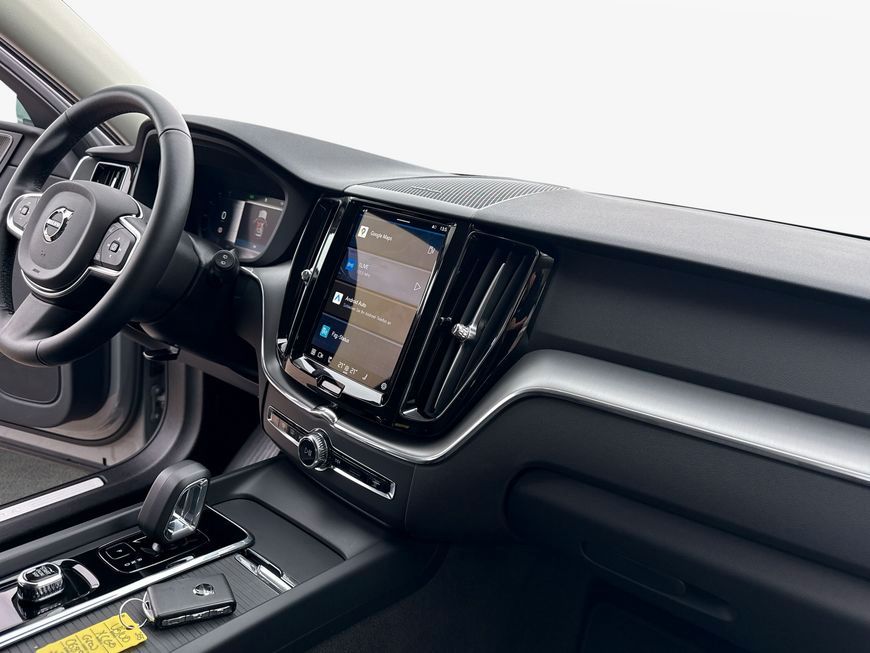 Volvo XC60 2024
