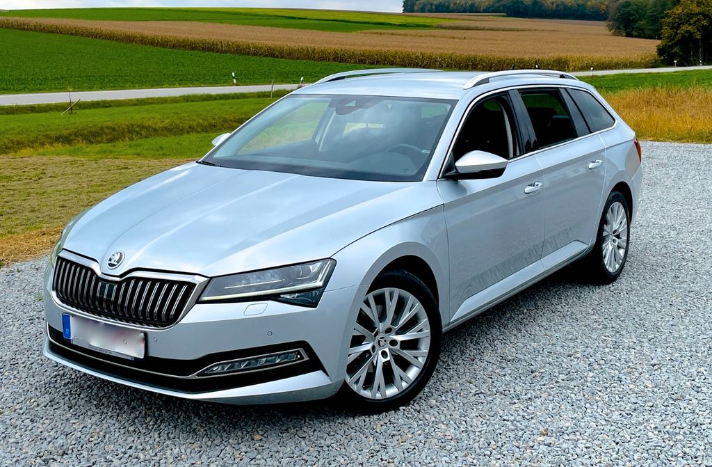 Skoda Superb 2022