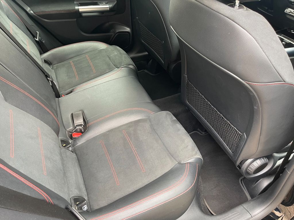 Mercedes-Benz B 250 2022