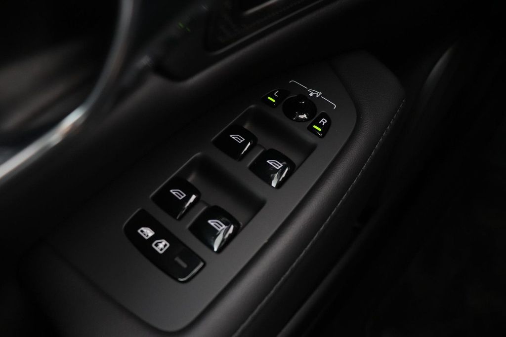 Volvo S90 2024
