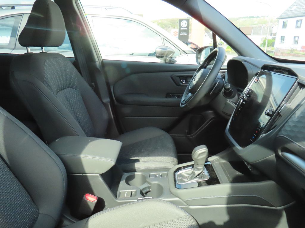 Subaru Forester 2025