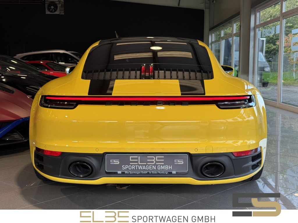 Porsche 992 2023