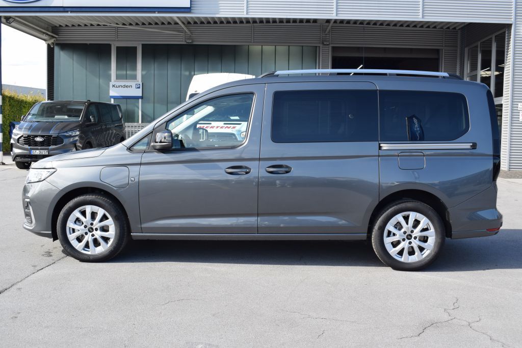 Ford Grand Tourneo