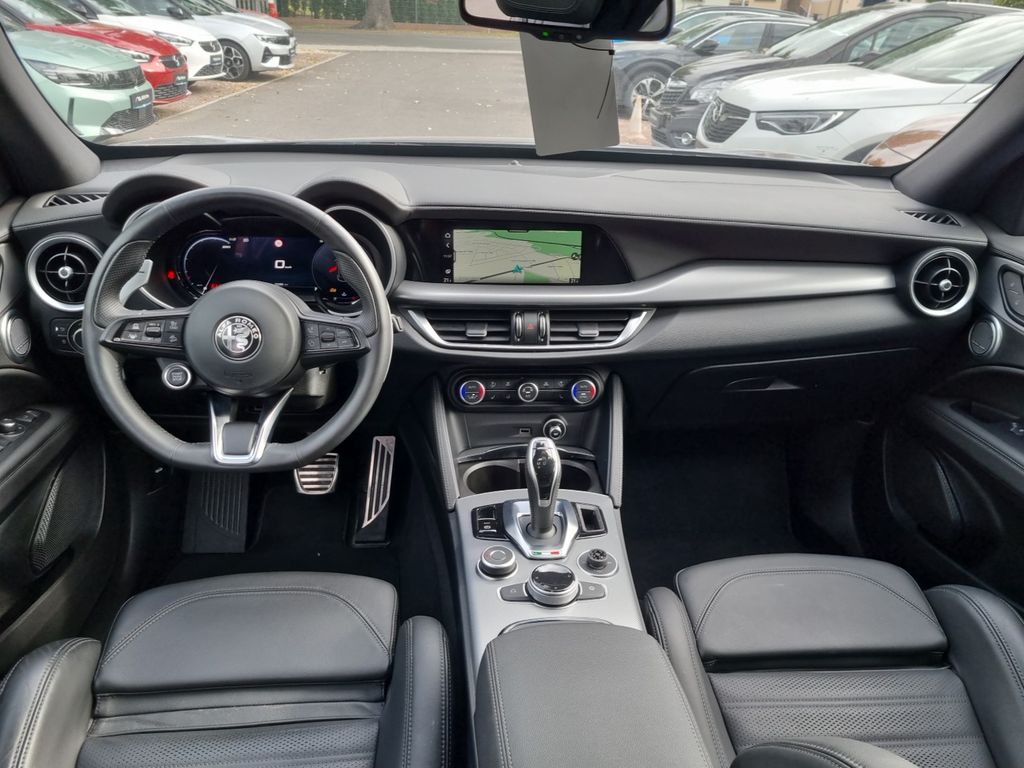 Alfa Romeo Stelvio 2024