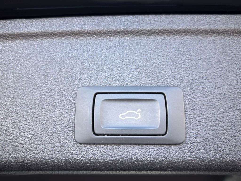 Audi A4 2021
