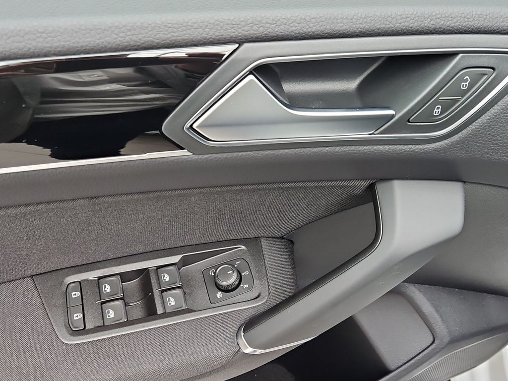 Volkswagen Touran 2025