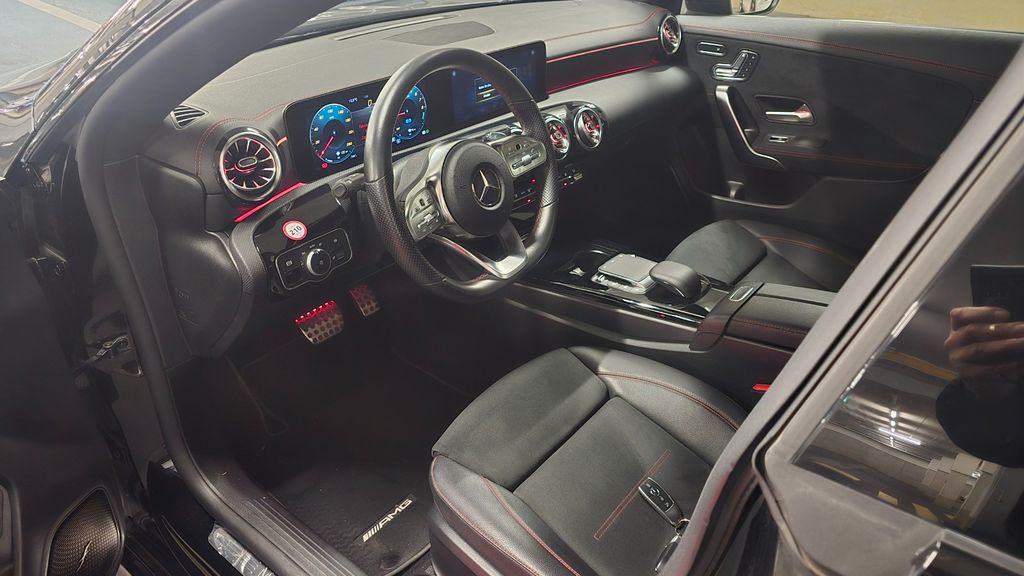 Mercedes-Benz CLA 250 2021