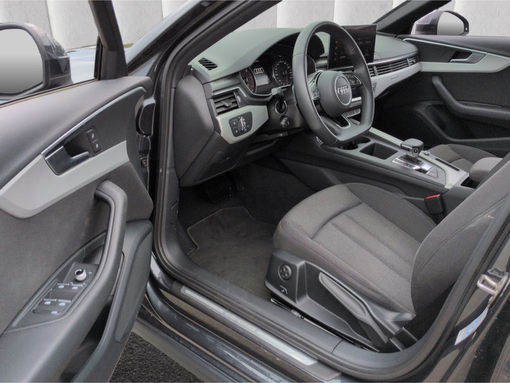 Audi A4 Allroad 2023