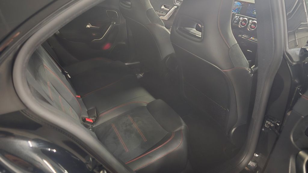 Mercedes-Benz CLA 250 2021