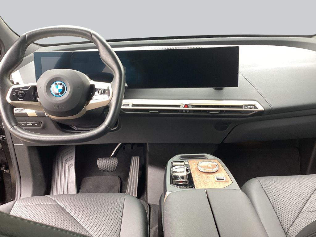 BMW iX 2022