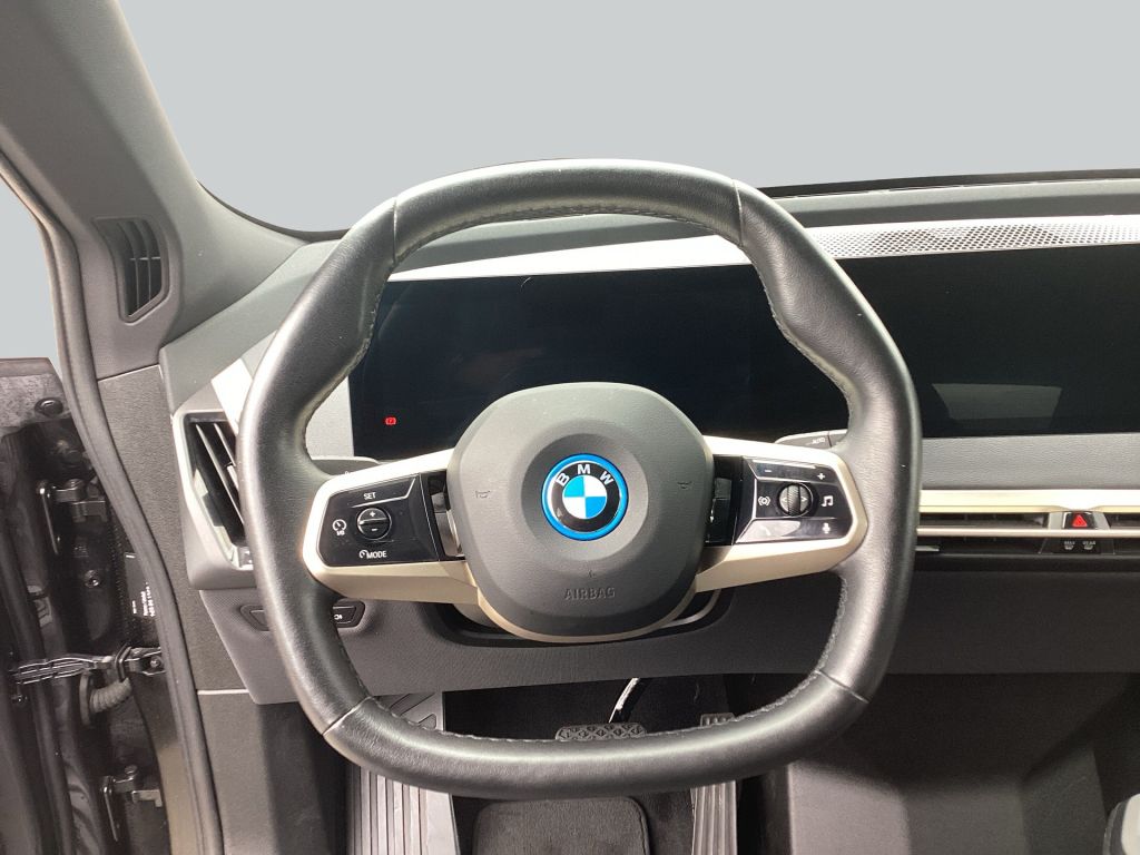 BMW iX 2022