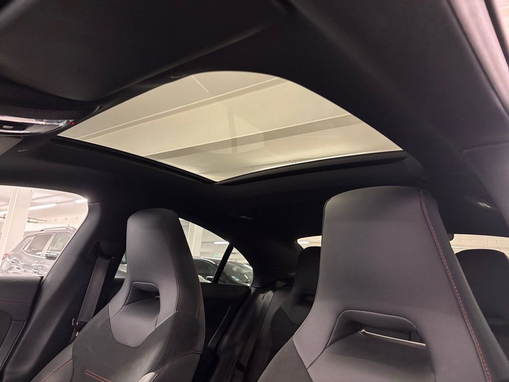 Mercedes-Benz CLA 200 2024