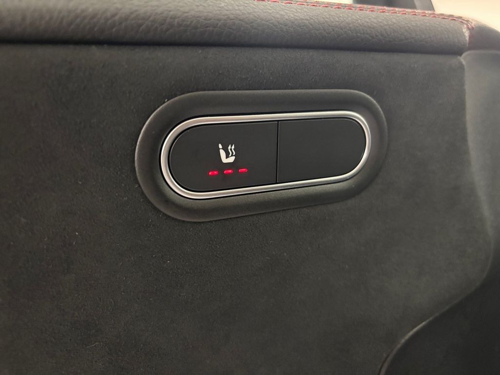 Mercedes-Benz CLA 200 2024