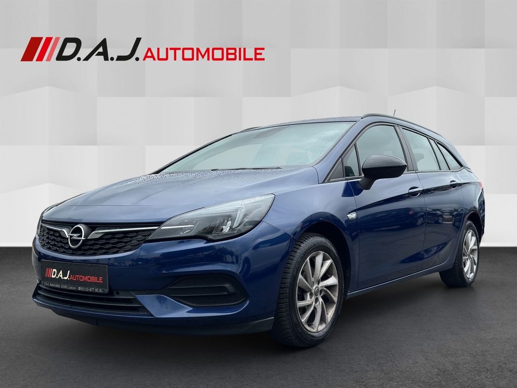 Opel Astra 2021