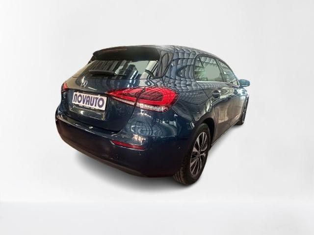 Mercedes-Benz A 180 2021