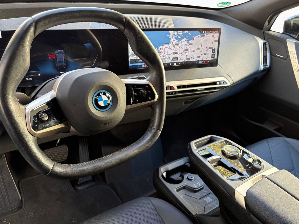 BMW iX 2023
