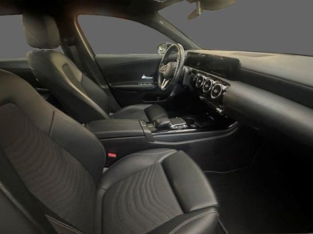 Mercedes-Benz A 180 2021