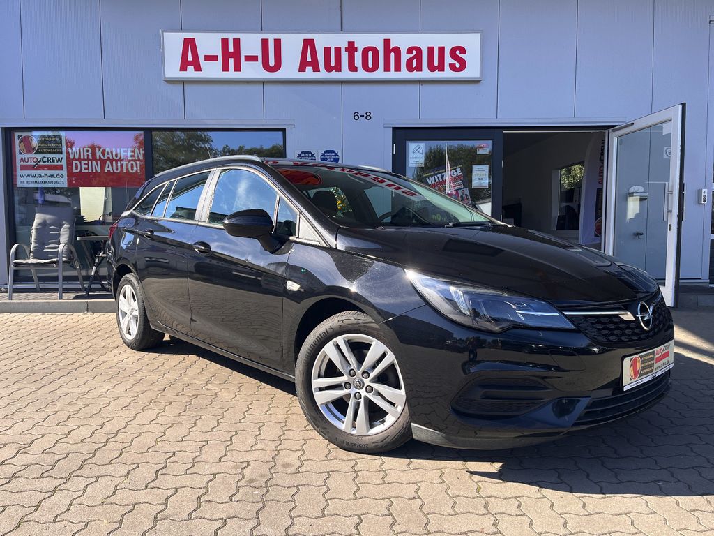 Opel Astra 2021