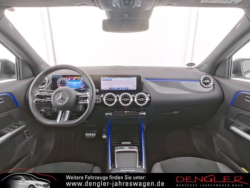 Mercedes-Benz GLA 180 2024