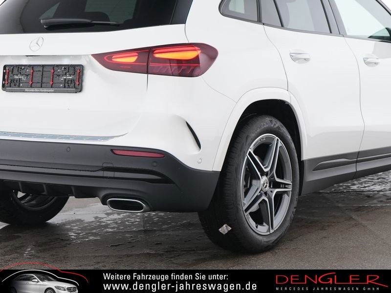 Mercedes-Benz GLA 180 2024