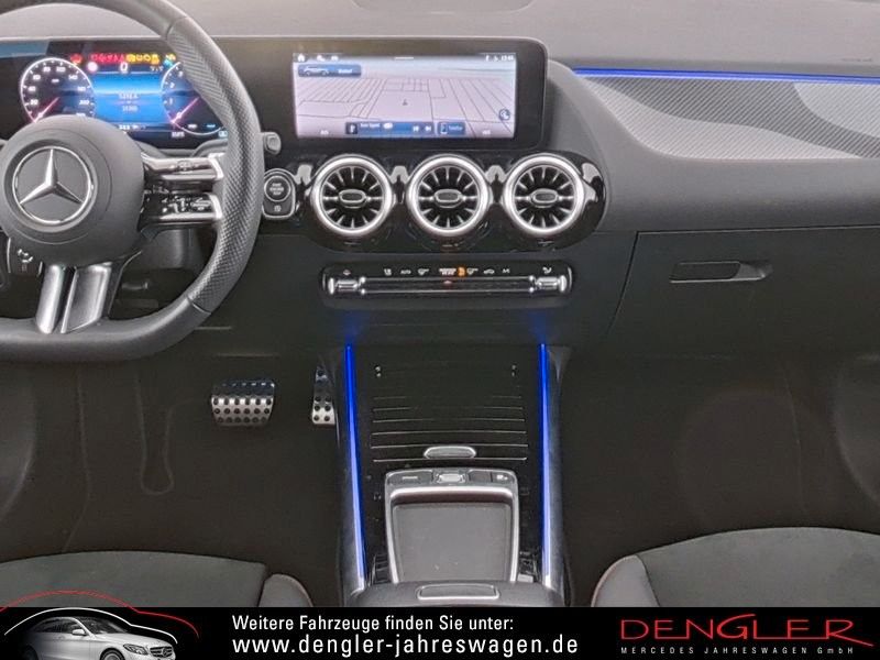 Mercedes-Benz GLA 180 2024