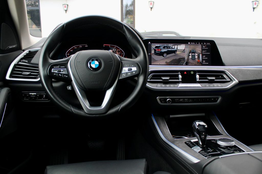BMW X5 2019
