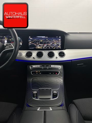 Mercedes-Benz E 300 2022