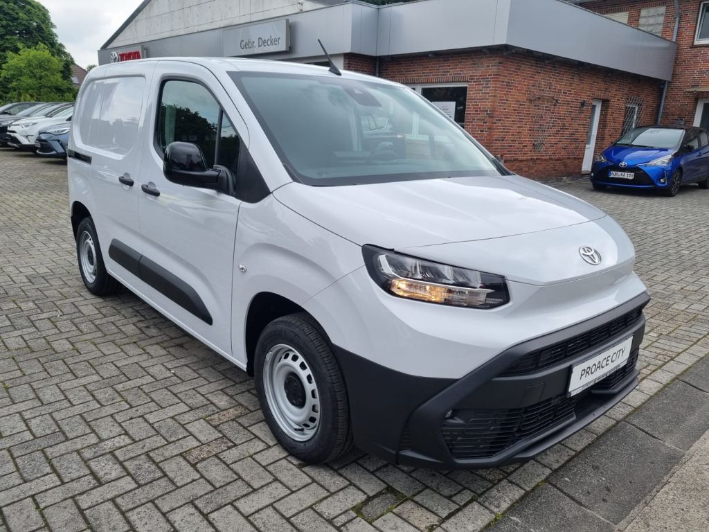 Toyota Proace City