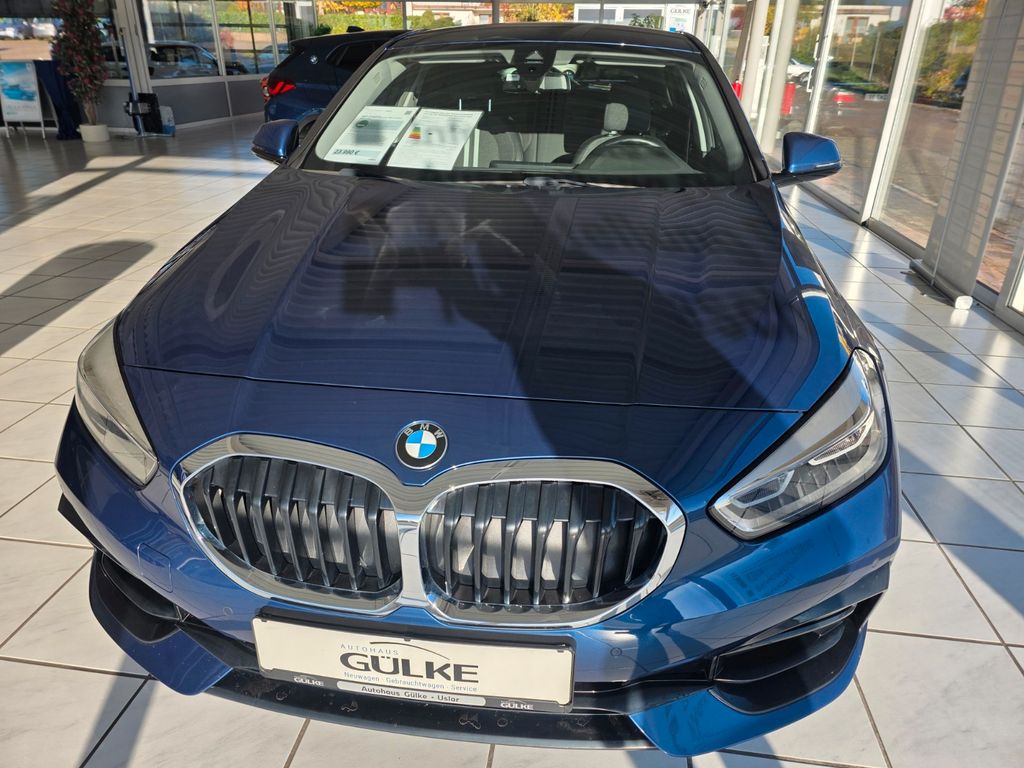 BMW 118 2022