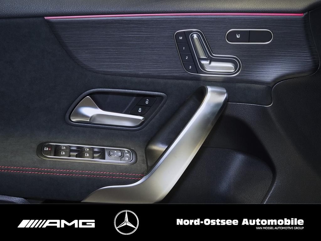 Mercedes-Benz A 200 2025