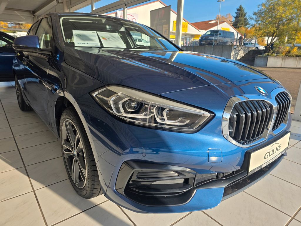 BMW 118 2022