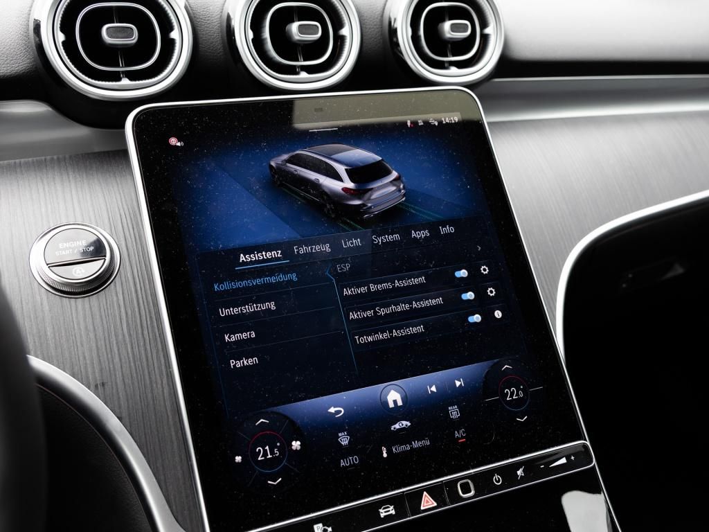 Mercedes-Benz C 200 2025