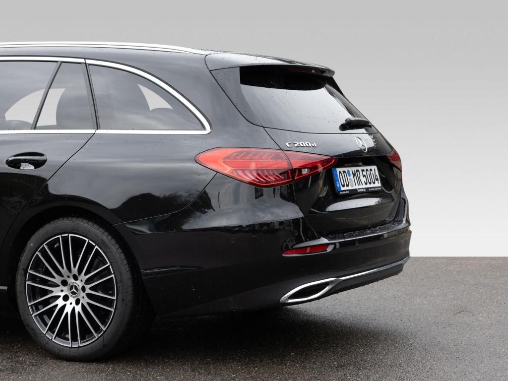 Mercedes-Benz C 200 2025