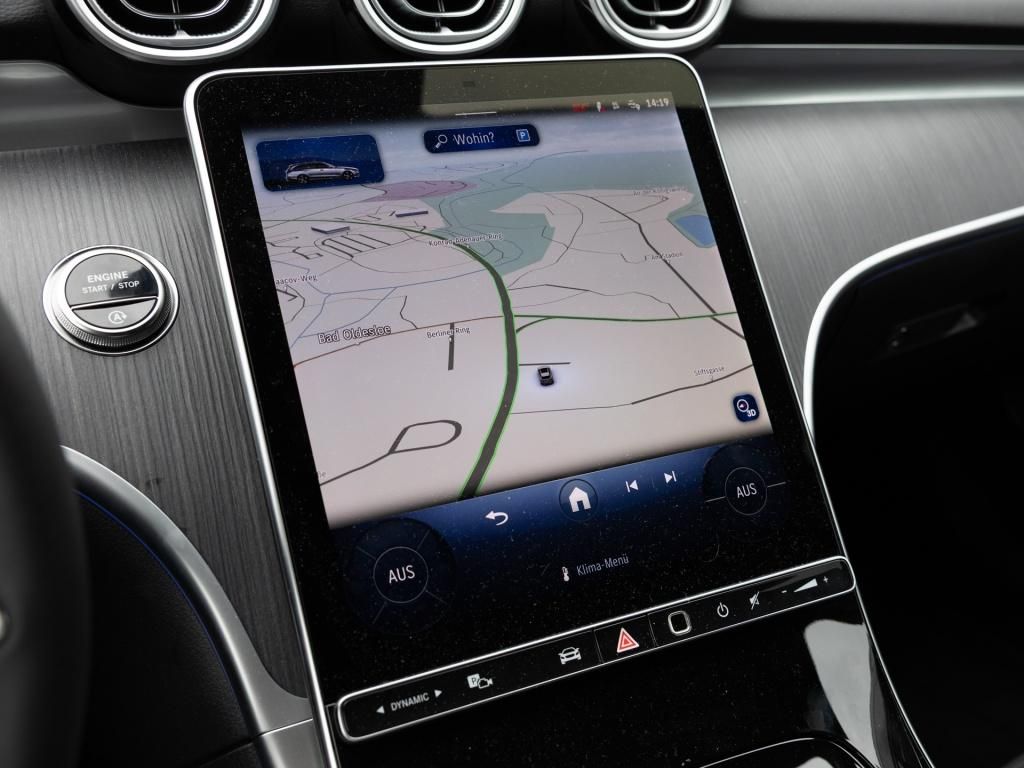 Mercedes-Benz C 200 2025